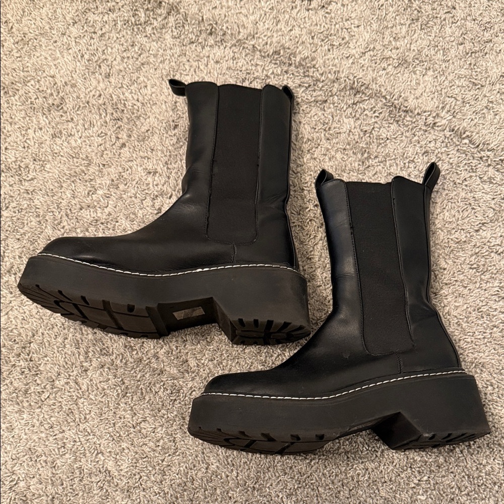Missguided Black Chunky Heeled Boots